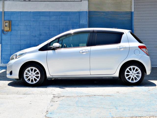 Toyota Vitz U