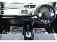 Toyota Vitz U