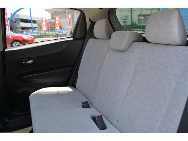 Toyota Vitz U