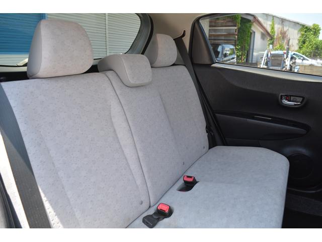 Toyota Vitz U