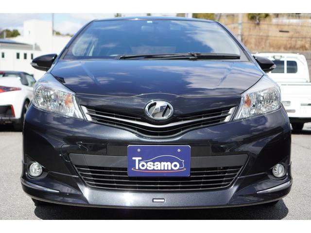 Toyota Vitz F Smile Edition