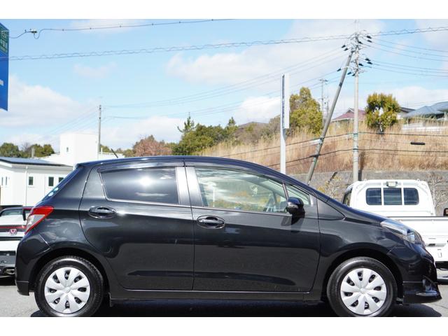 Toyota Vitz F Smile Edition