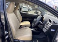 Toyota Vitz F