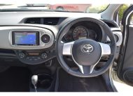 Toyota Vitz U