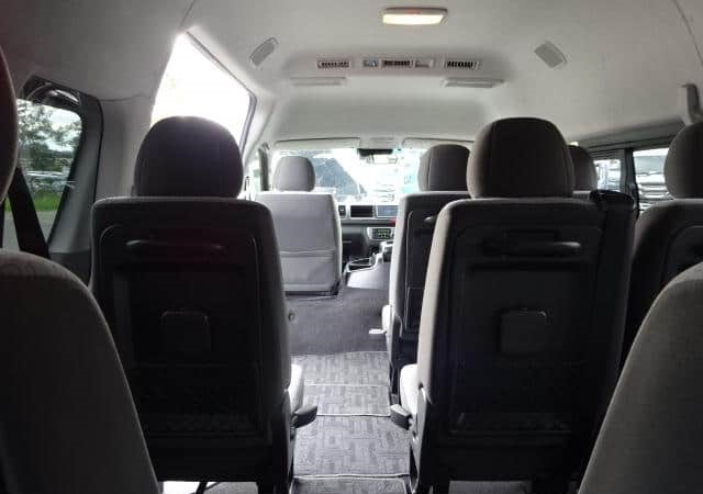 Toyota Hiace Commuter Superlong GL