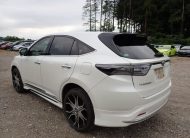 Toyota Harrier Premium