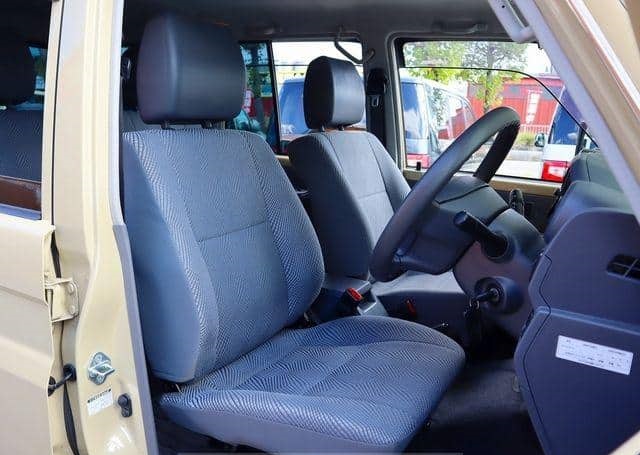 Toyota Land Cruiser 70