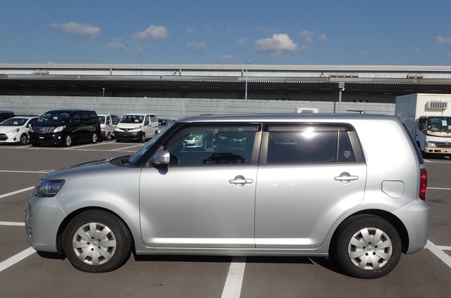 Toyota Corolla Rumion