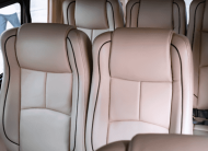 Toyota Hiace Commuter 2.8 Van