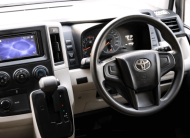 Toyota Hiace Commuter 2.8 Van