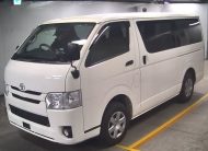 Toyota Hiace Van Long DX