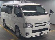 Toyota Hiace Van Long DX