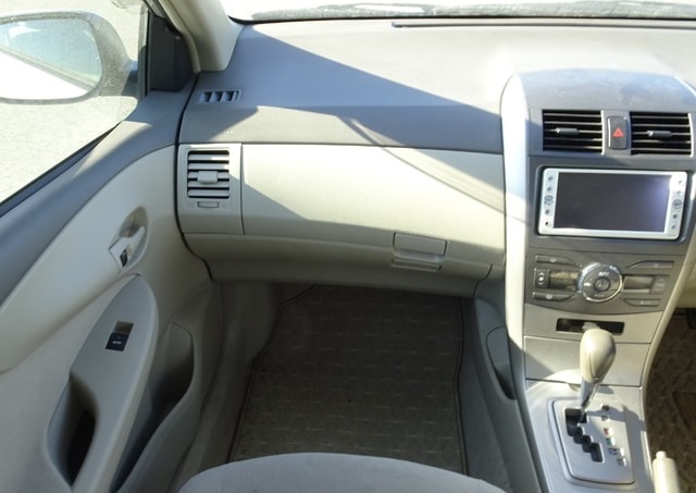 Toyota Corolla Axio X