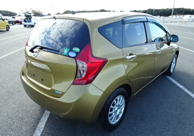 Nissan Note Medalist