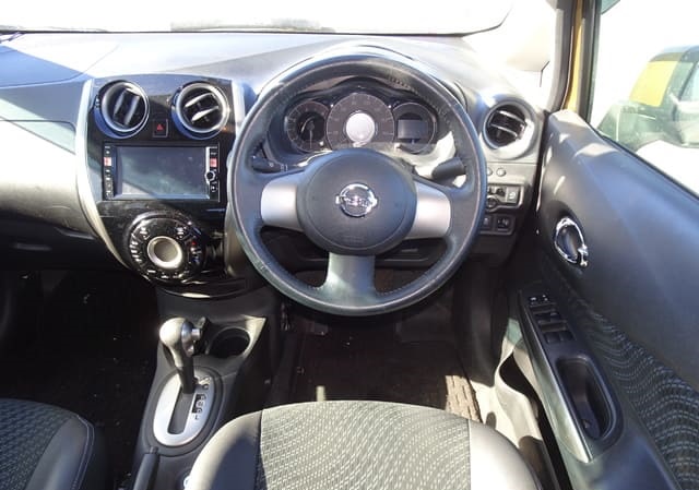 Nissan Note Medalist
