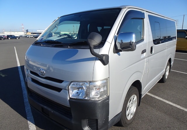 Toyota Hiace Van DX
