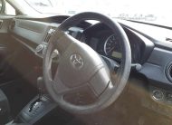 Toyota Corolla Axio EX