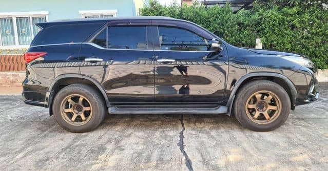 Toyota Fortuner