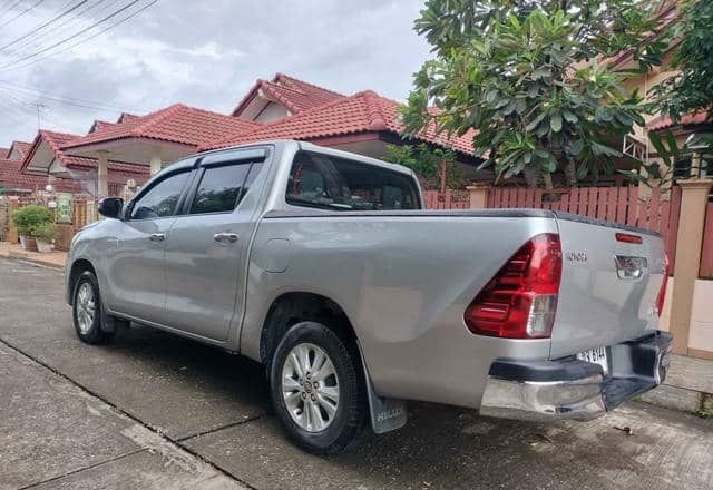 Toyota Hilux Bouble Cab
