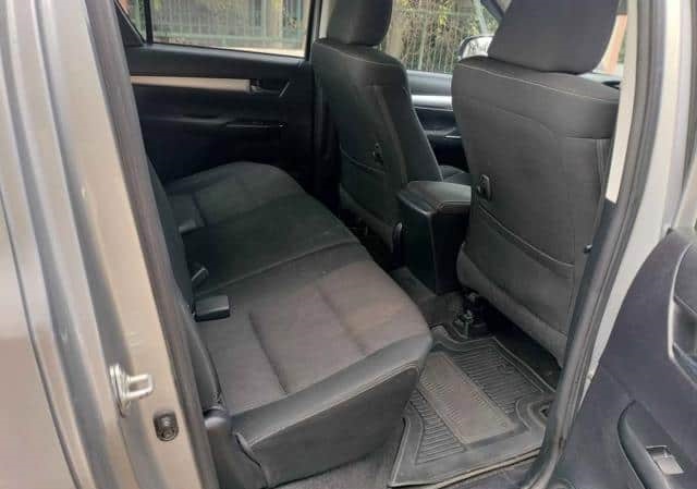 Toyota Hilux Bouble Cab