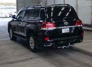 Toyota Land Cruiser AX G