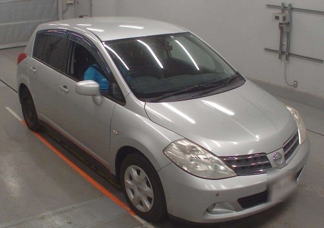 Nissan Tida 15M