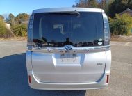 Toyota Voxy Hybrid