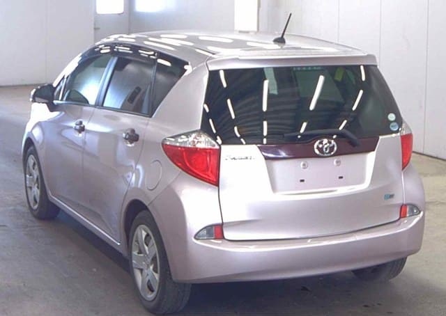 Toyota Ractis X Smart