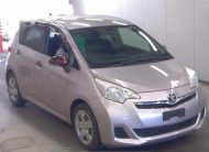 Toyota Ractis X Smart