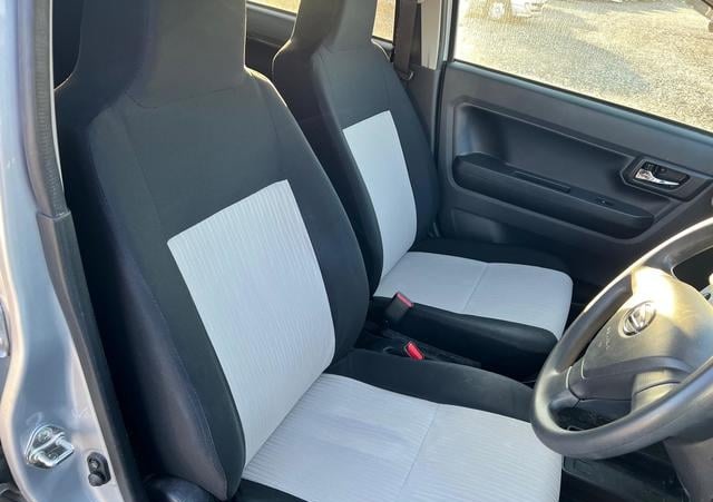 Daihatsu Mira ES X SA3