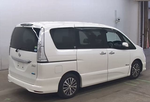 Nissan Serena HWS V Sele + Safety 2 S HV