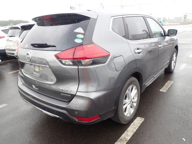 Nissan X Trail